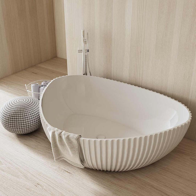 Cada de baie, freestanding, 1800x1300x580 mm, din compozit, ovala, margine curbata, alb mat, cu riflaje, MonBlari