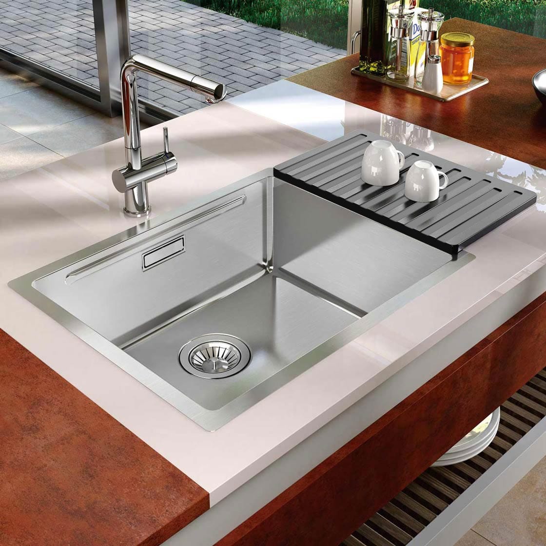 Chiuveta bucatarie inox + Bonus: tocator Versus din ABS reversibil in scurgator vase + accesorii montaj, 550x450x200 mm, cod 6014