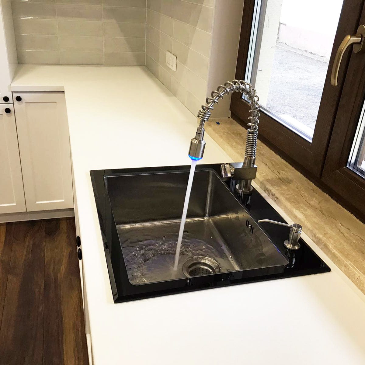 Chiuveta bucatarie inox cu tocator personalizat sticla temperizata, scurgator vase/paste/fructe, gratar rulabil inox, dozator detergent + accesorii montaj, 540x380x220 mm, cod 6015