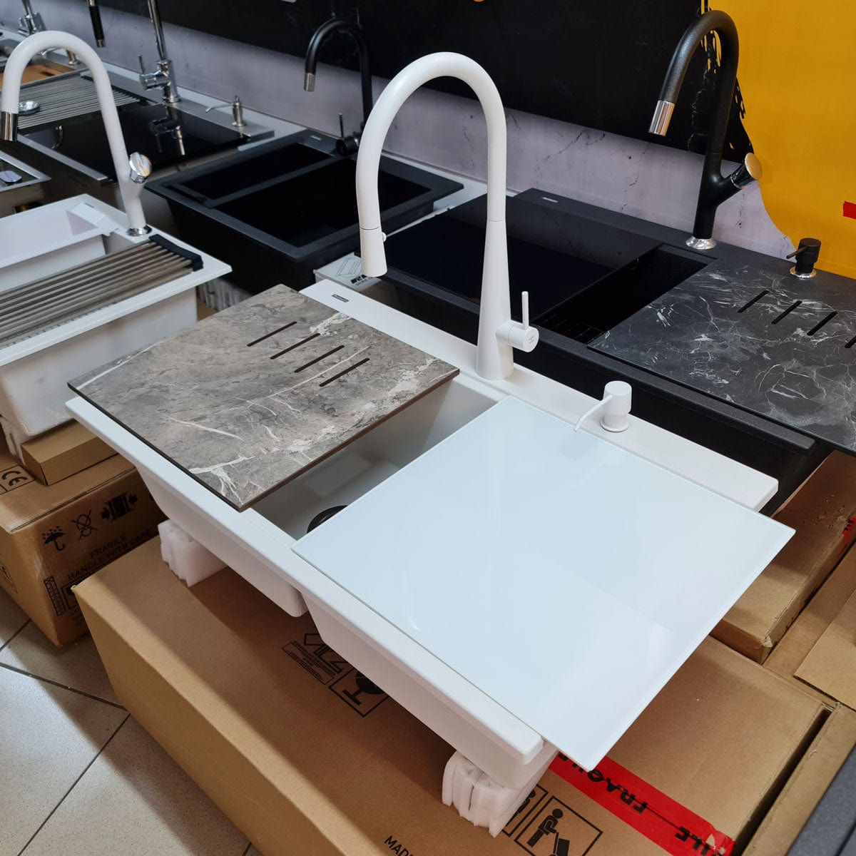 Dozator Sapun Alb cu recipient din ABS, cod:6021