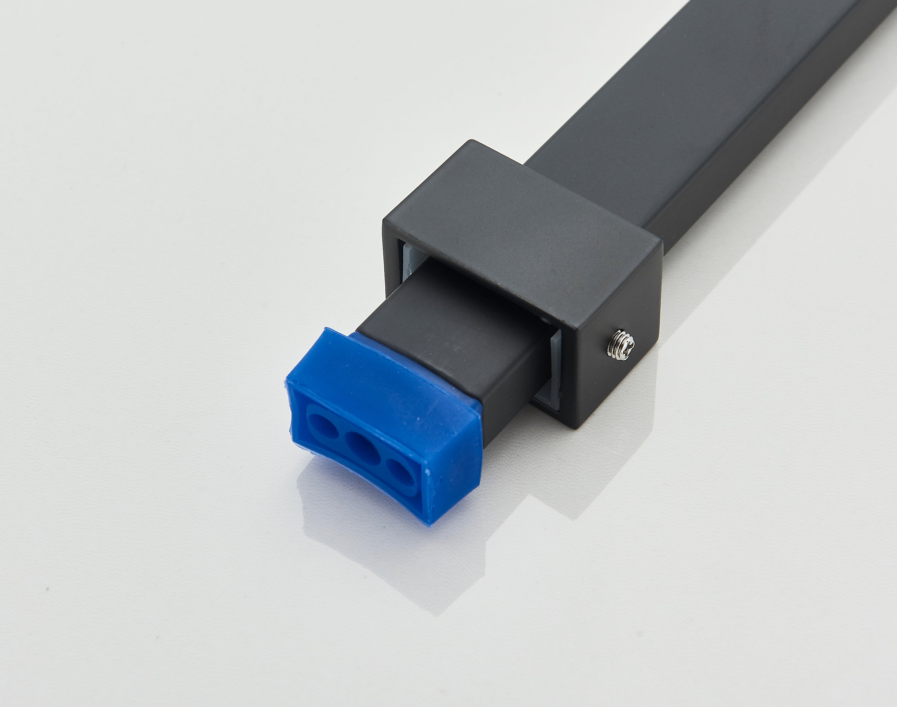 Extensie de 40 cm la coloanele de dus cu codurile 1236, 1514, 1191 negru mat, cod 1593