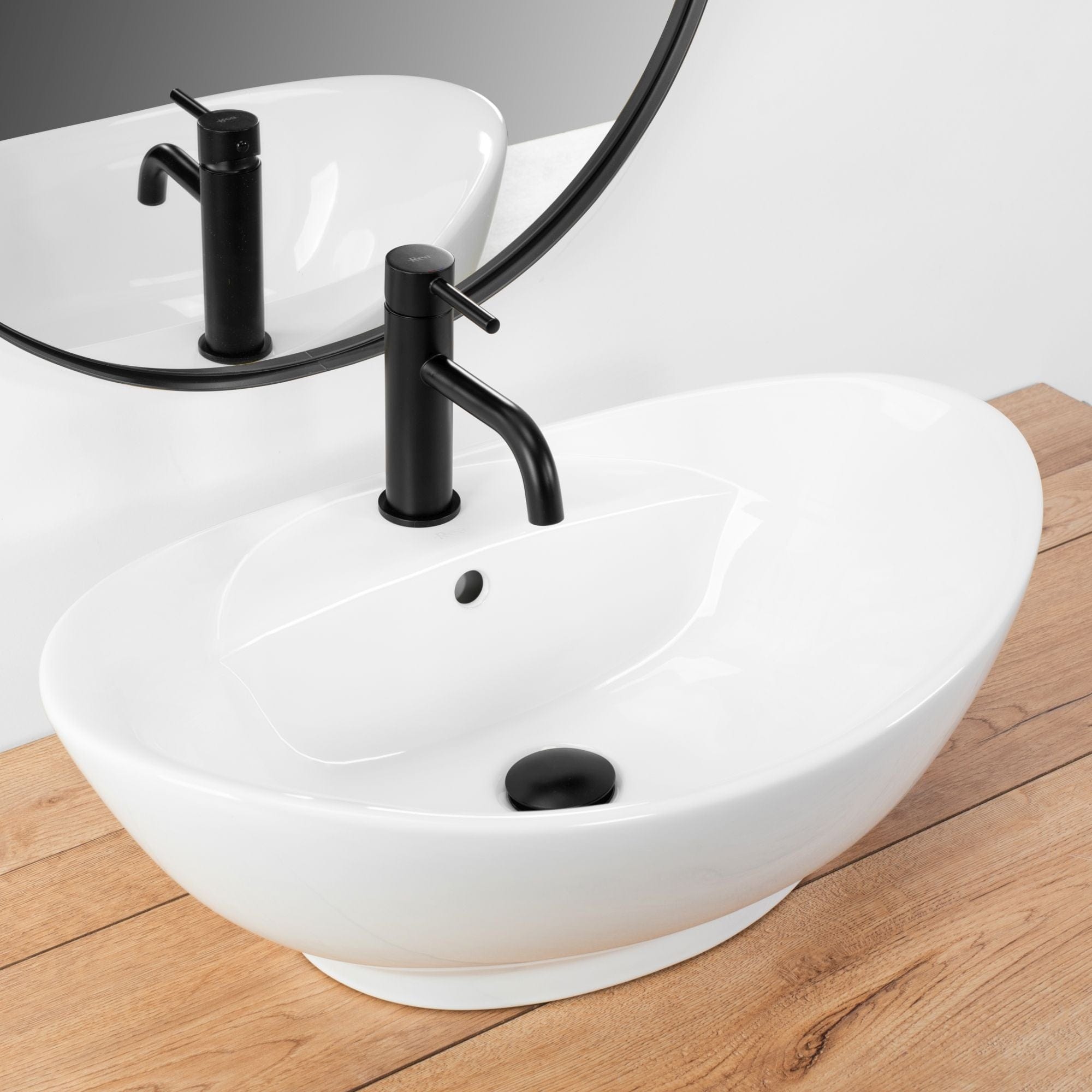 Lavoar ceramic pe blat Rea Cindy, 58.5 cm, alb