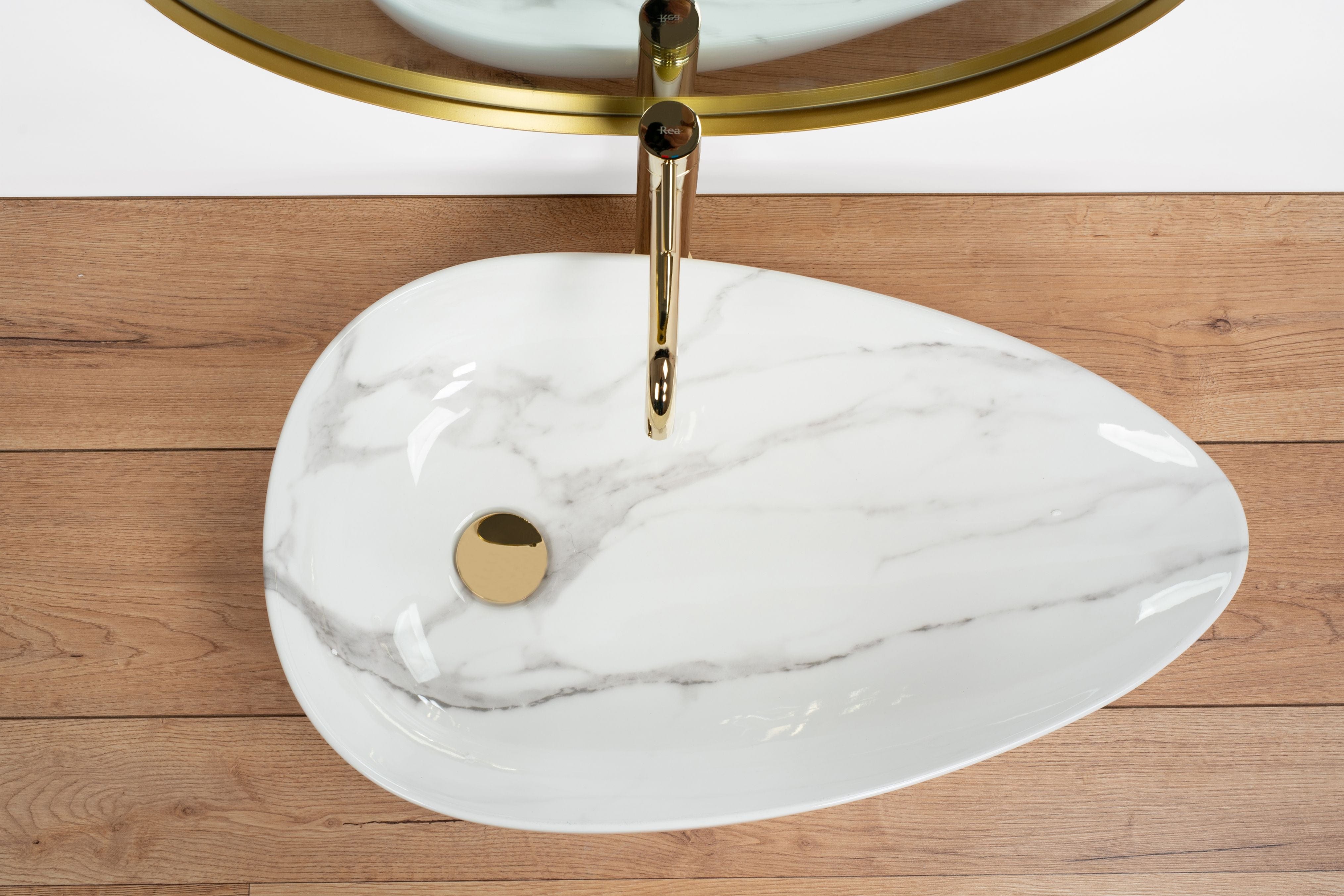 Lavoar ceramic pe blat Rea Greta, 65.5 cm, imitatie piatra