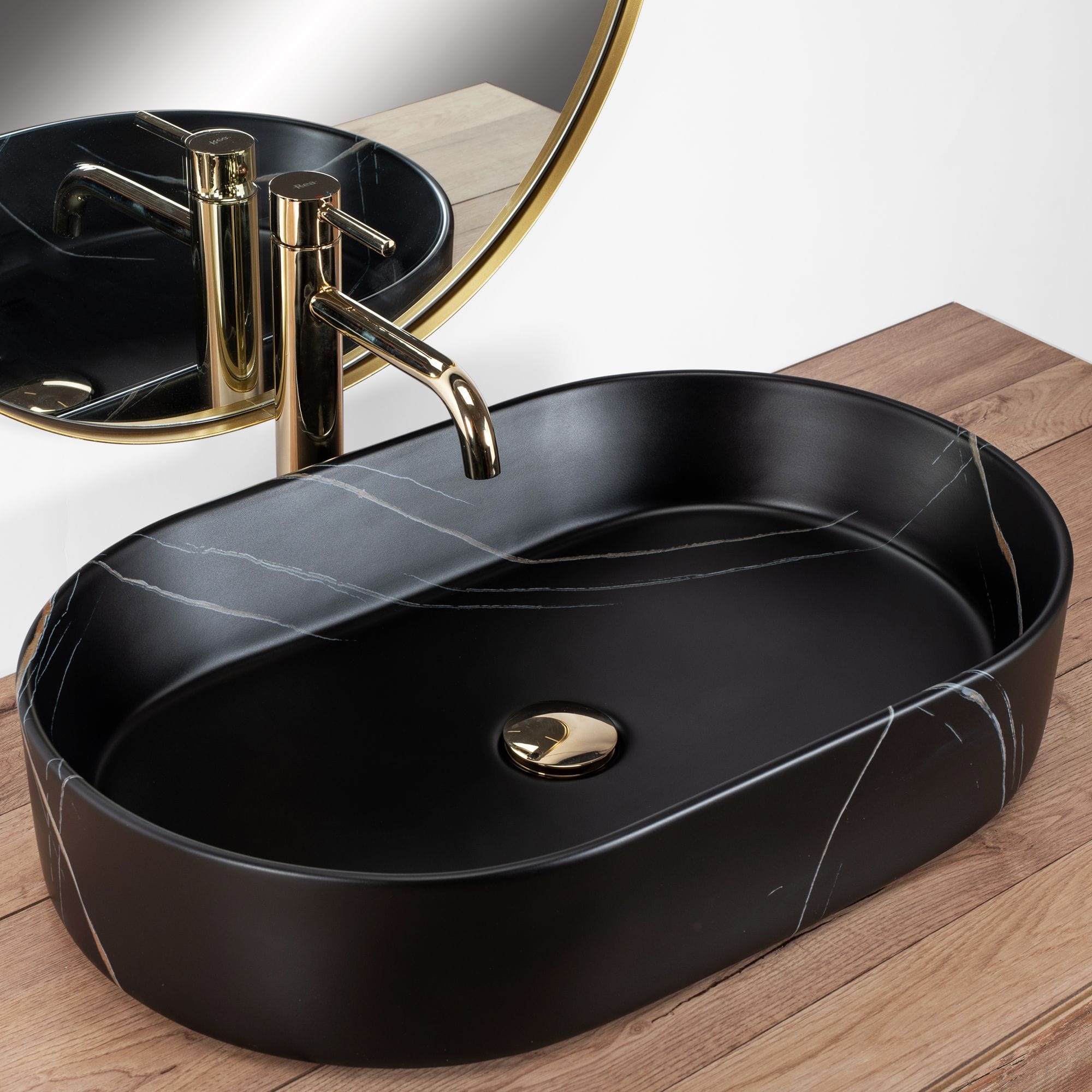 Lavoar ceramic pe blat Rea Nadia, 61 cm, negru