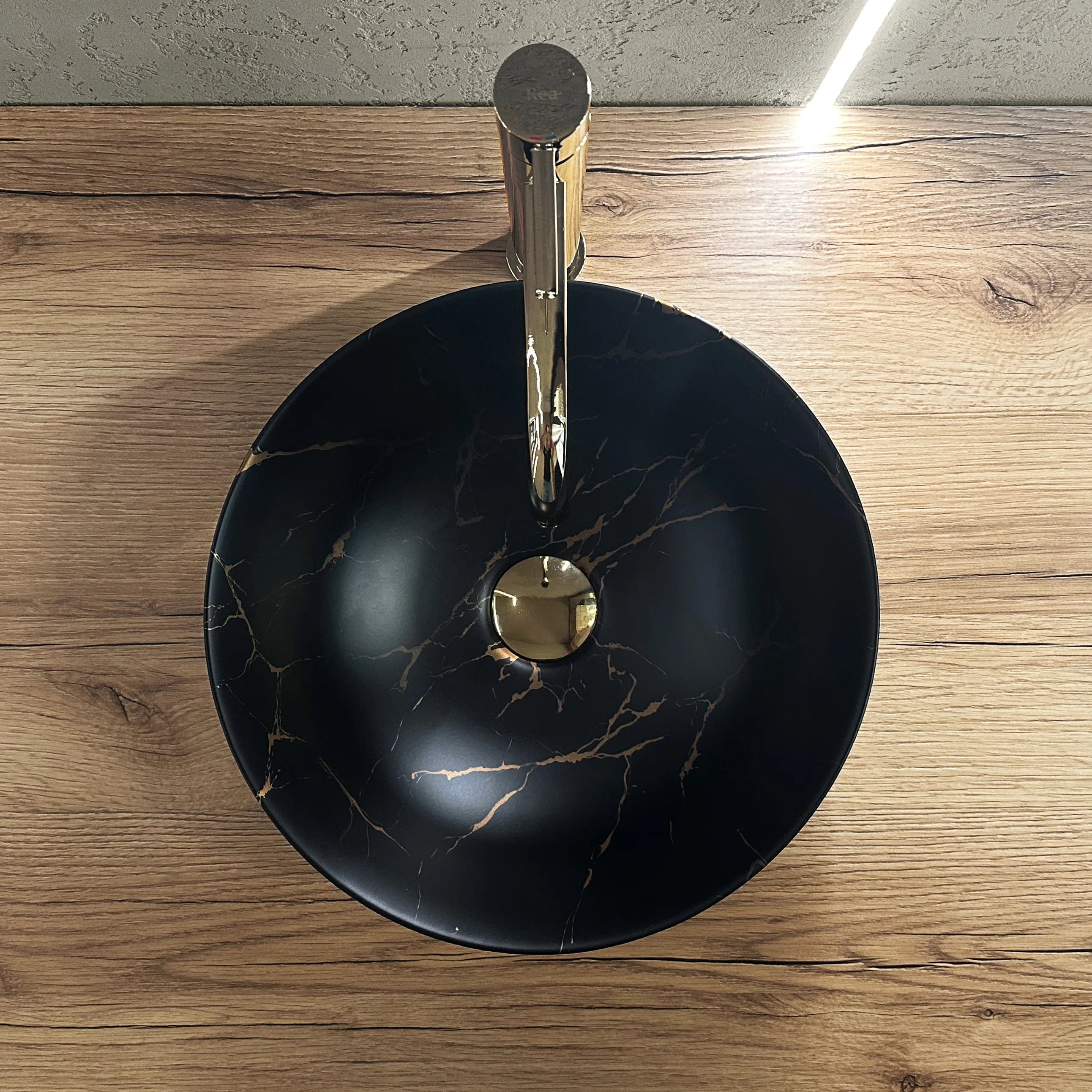 Lavoar ceramic pe blat Rea Stella, 35.5 cm, imitatie piatra