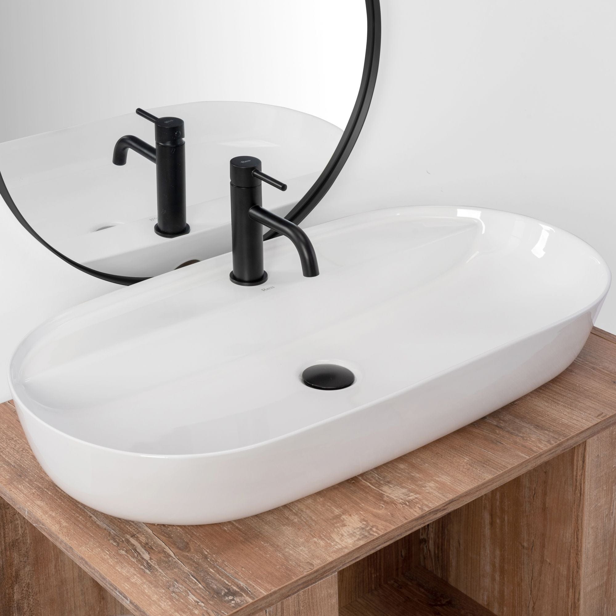 Lavoar pe blat ceramic Rea Aura 81 , latime de 41 cm, alb