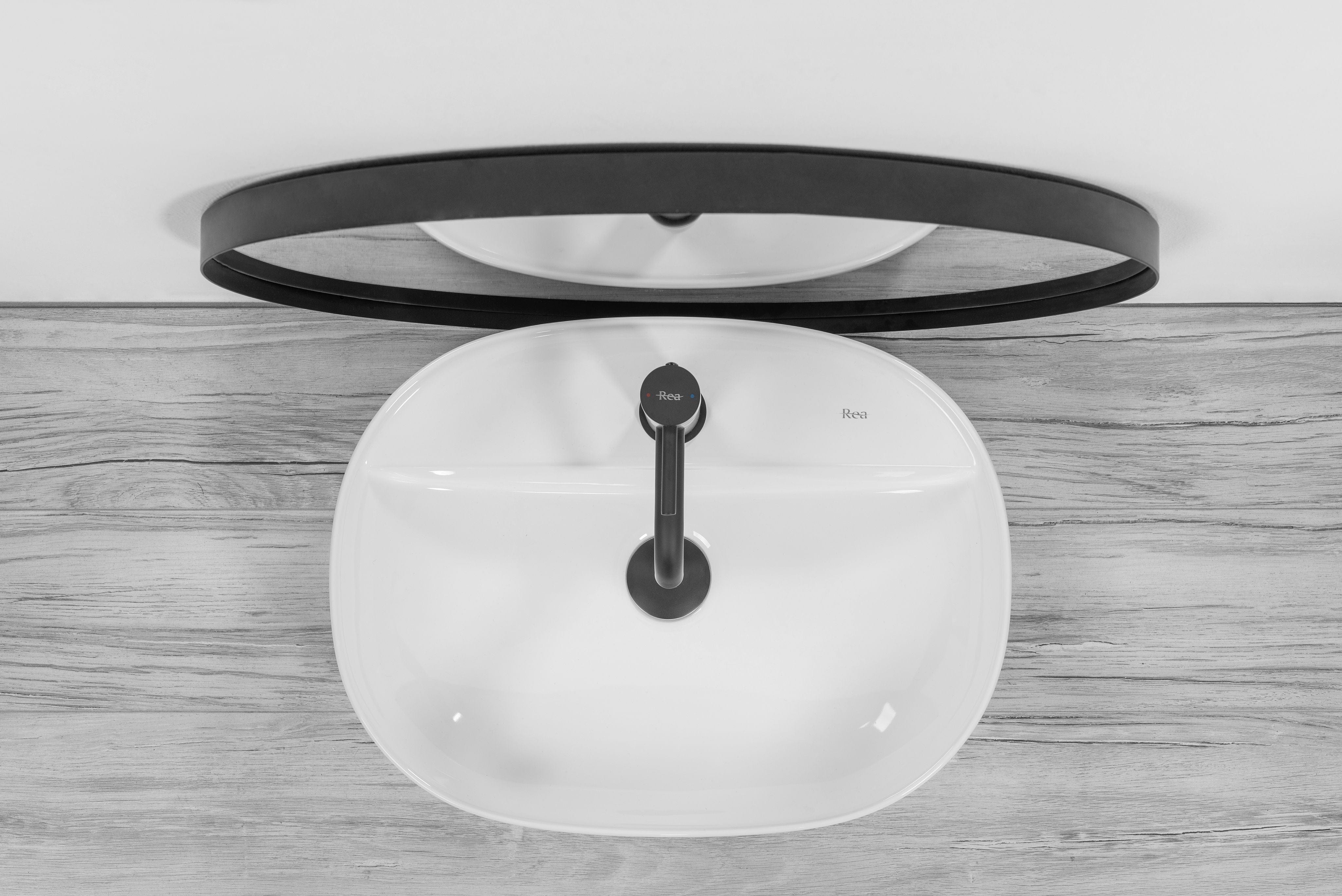 Lavoar pe blat ceramic Rea Carina  , latime de 38.5 cm,  alb