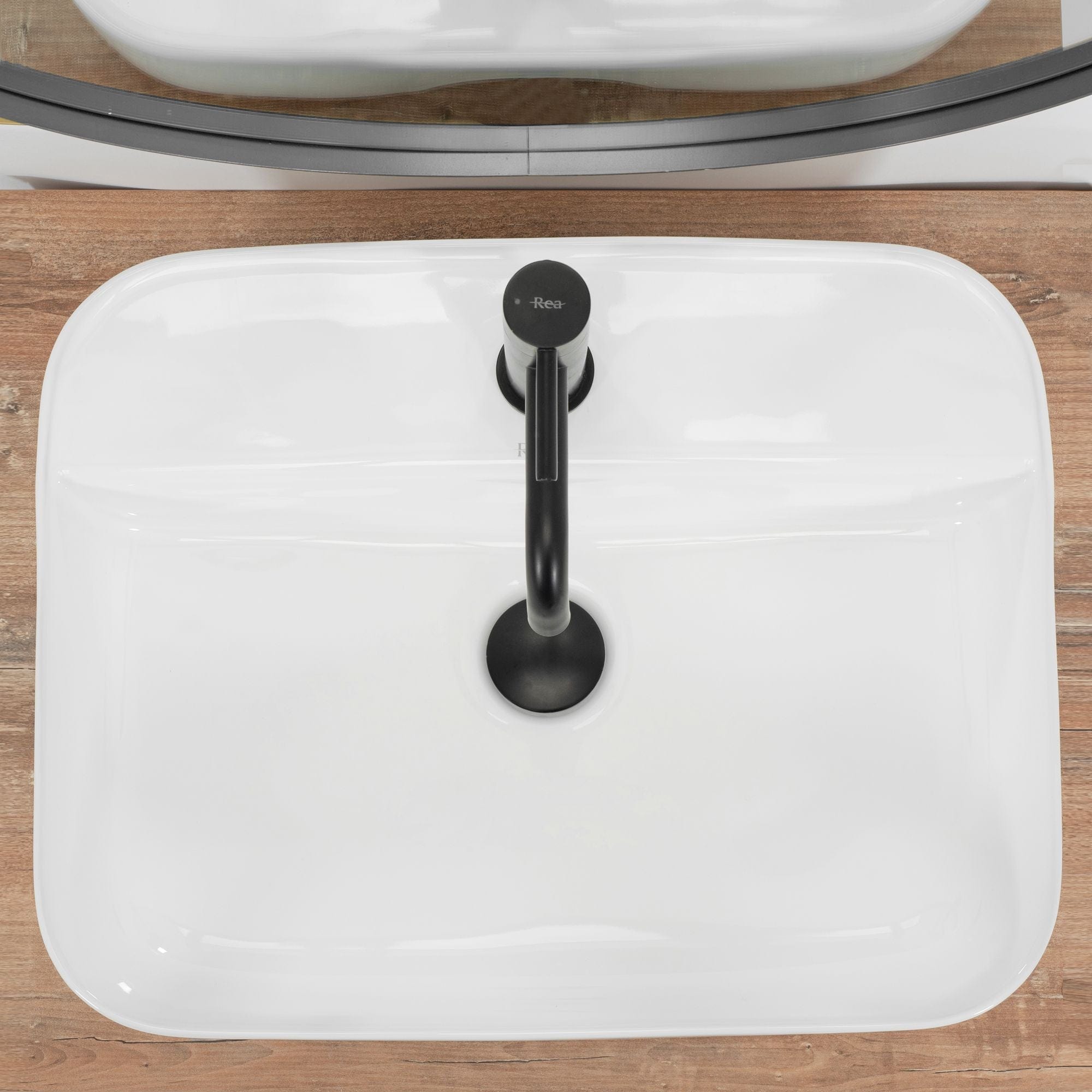 Lavoar pe blat ceramic Rea Martina  , latime de 41 cm,  alb