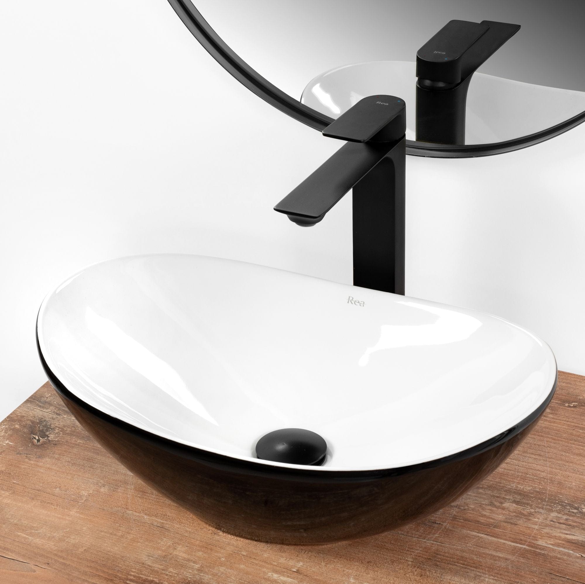Lavoar pe blat ceramic Rea Royal Mini Black  , latime de 30.5  cm,  negru/alb