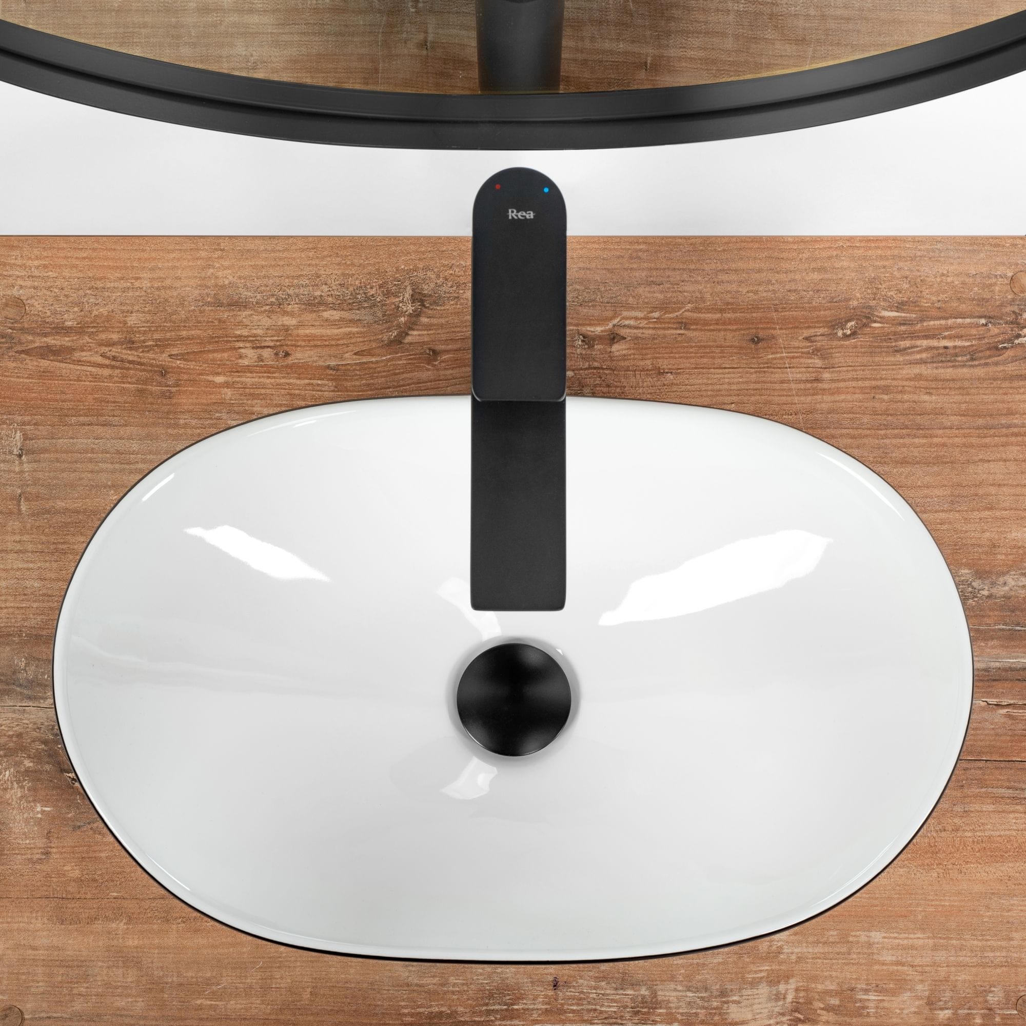 Lavoar pe blat ceramic Rea Royal Mini Black  , latime de 30.5  cm,  negru/alb