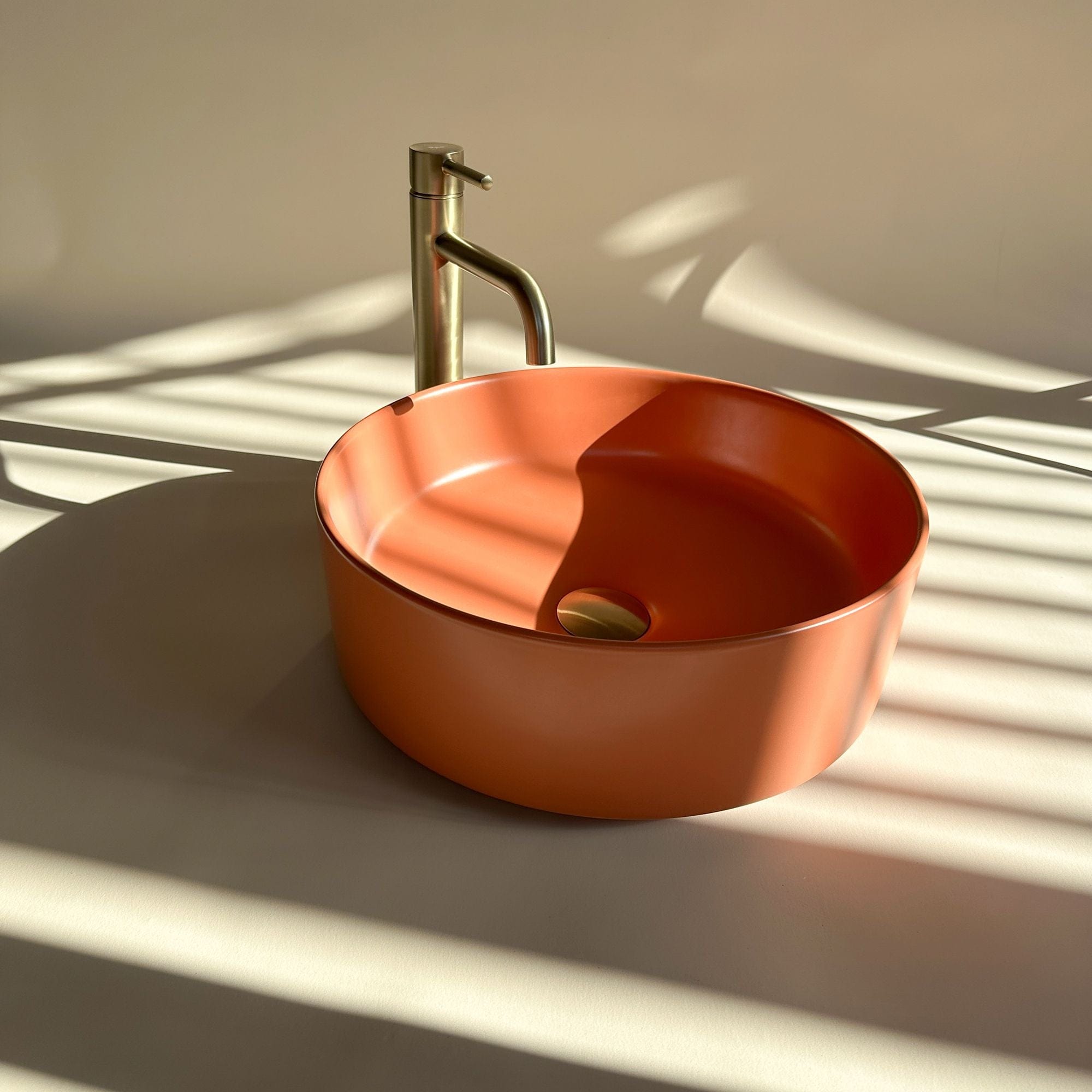 Lavoar pe blat ceramic Rea Sami , latime de 37 cm, portocaliu