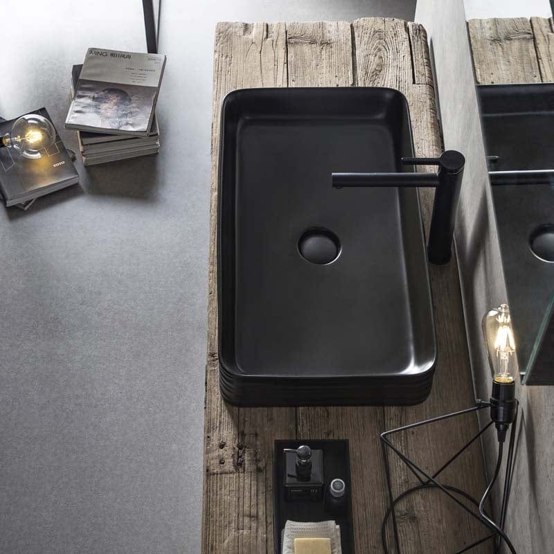 Lavoar pe blat My Black Fluminia, cu ventil, 67.5x39 cm, dreptunghiular, negru mat