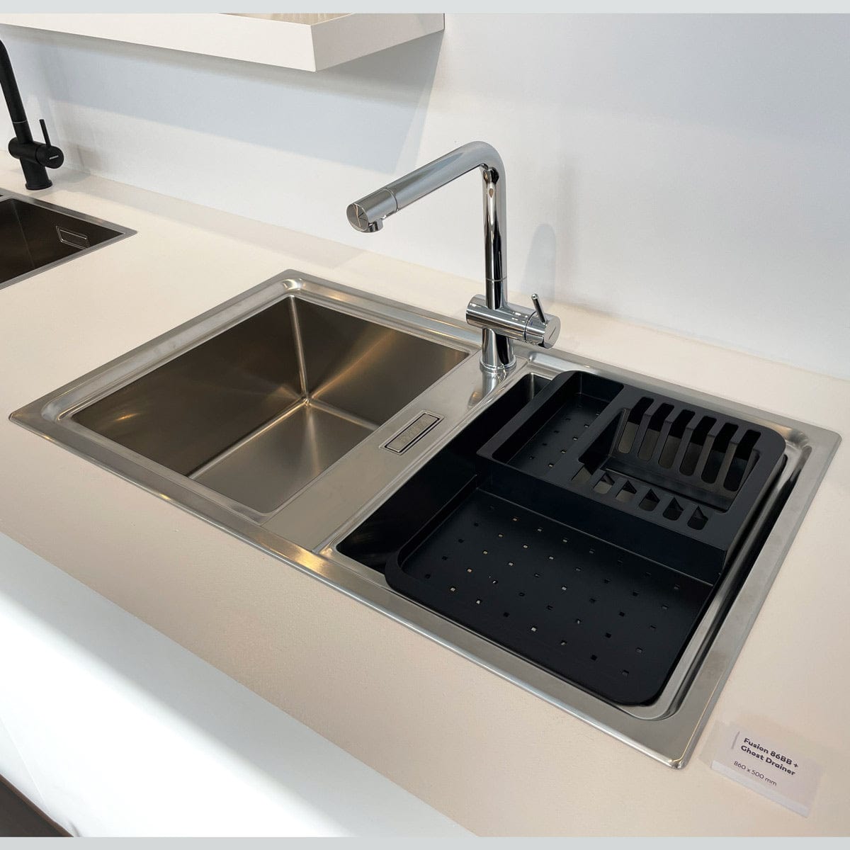 Scurgator farfurii/pahare/tacamuri pentru chiuveta din ABS negru, cod 6024