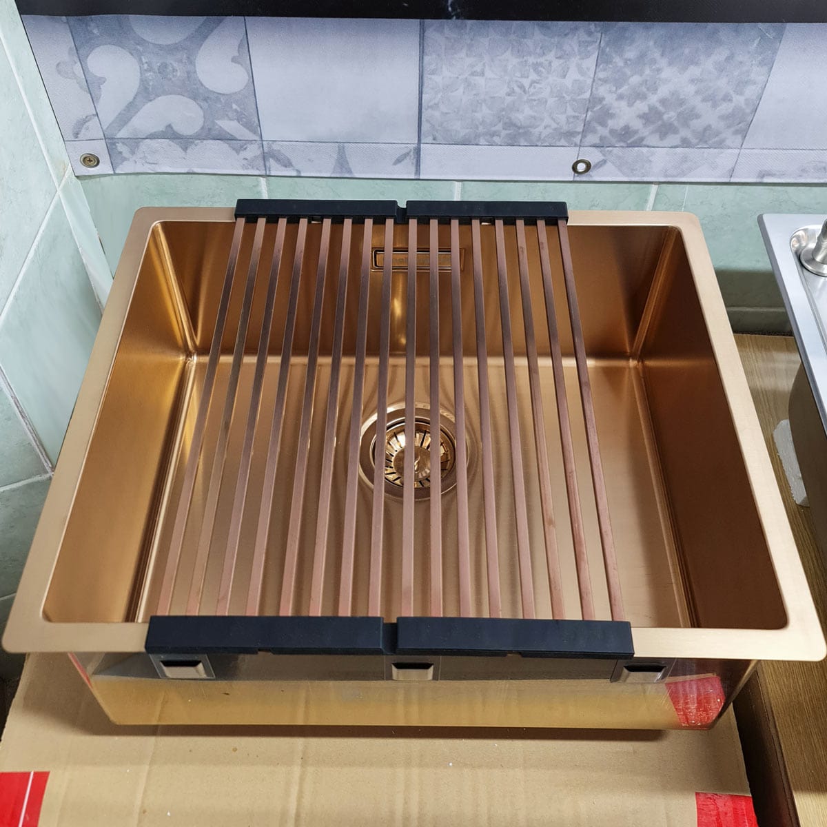 Scurgator multifunctional / Gratar / Suport vase pliabil negru, Folding Mat Copper / Cupru pentru chiuvete, cod:6032