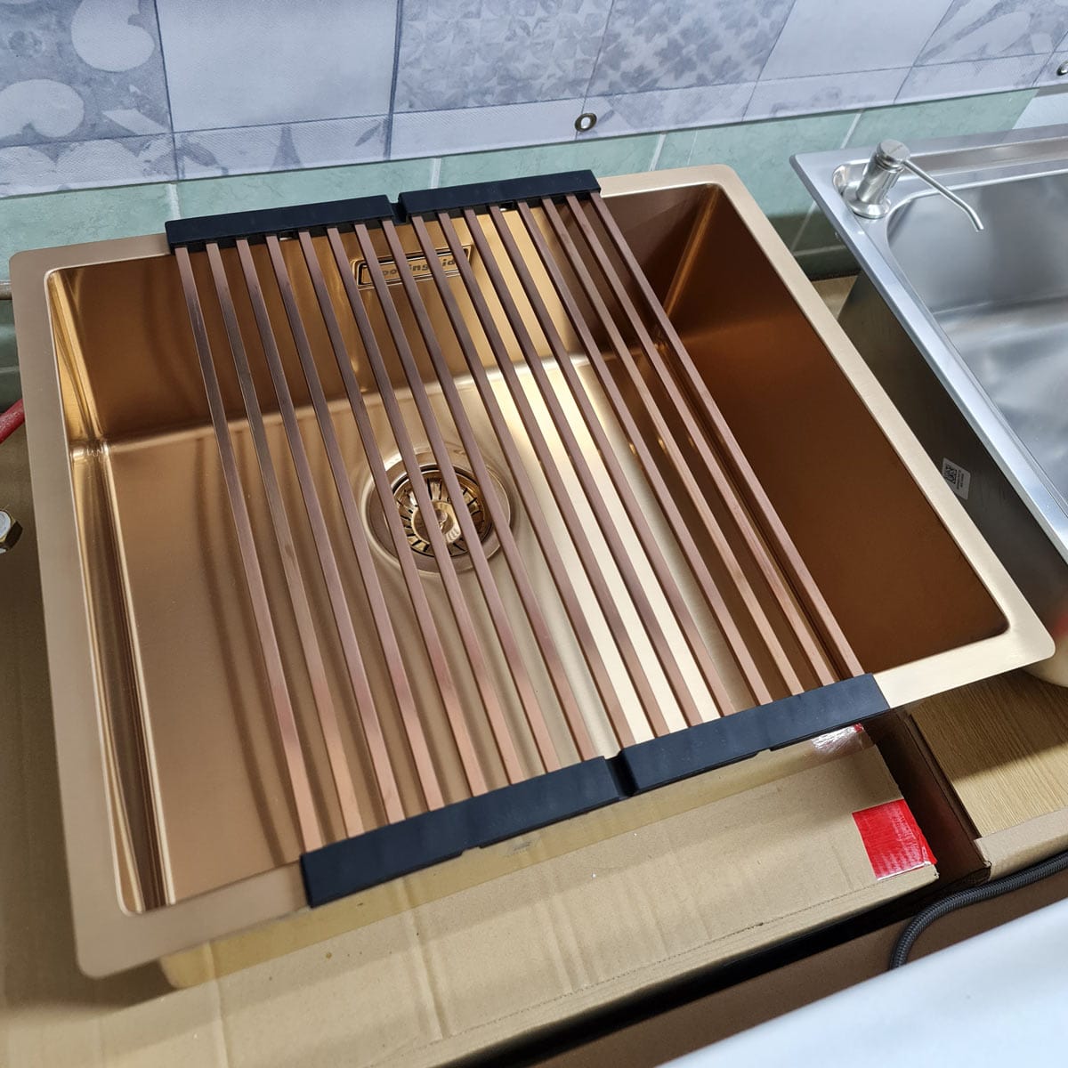 Scurgator multifunctional / Gratar / Suport vase pliabil negru, Folding Mat Copper / Cupru pentru chiuvete, cod:6032