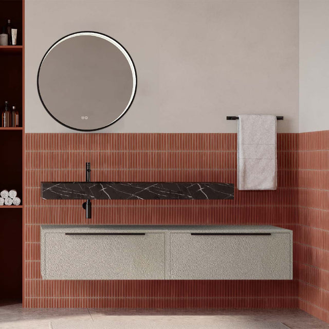 Set mobilier baie suspendat bej mat cu lavoar imitație marmura neagra și oglindă, 160 cm, SaviniDue Iconica