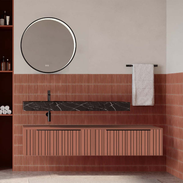 Set mobilier baie suspendat caramiziu mat cu lavoar imitație marmura neagra și oglindă, cu riflaje Plissetatto, 160 cm, SaviniDue Iconica