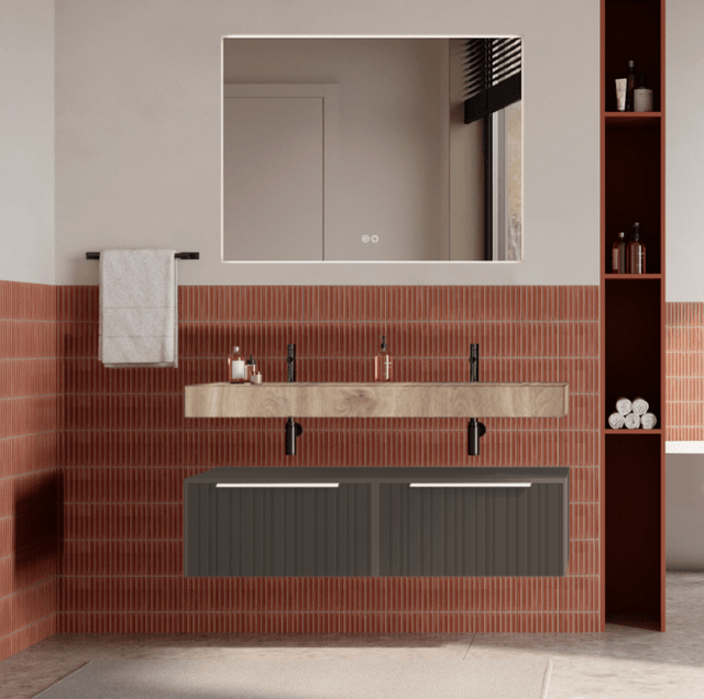 Set mobilier baie suspendat gri cenusiu, riflaje Plissetatto, lavoar imitatie lemn si oglinda, manere albe, 120 cm, SaviniDue Iconica