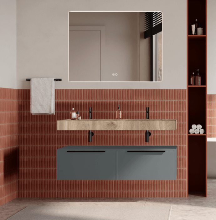 Set mobilier baie suspendat gri, lavoar imitatie lemn si oglinda, manere negre, 120 cm, SaviniDue Iconica