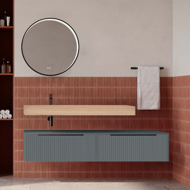 Set mobilier baie suspendat gri mat cu lavoar imitație lemn și oglindă, cu riflaje cannetatto, 160 cm, SaviniDue Iconica