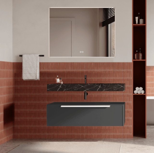 Set mobilier baie suspendat negru mat, lavoar negru și oglinda, manere albe, 100 cm, SaviniDue Iconica
