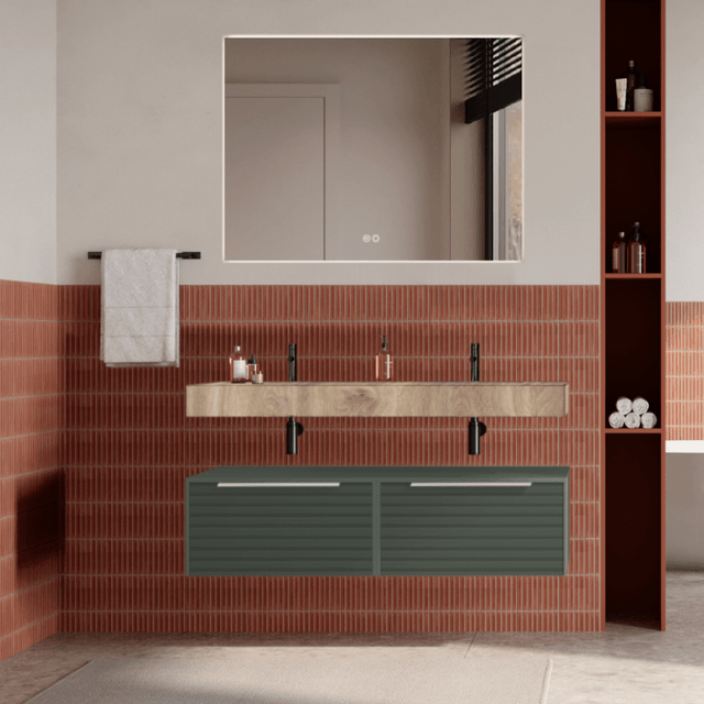 Set mobilier baie suspendat verde salvie, riflaje Dogato, lavoar imitatie lemn si oglinda, manere crom, 120 cm, SaviniDue Iconica