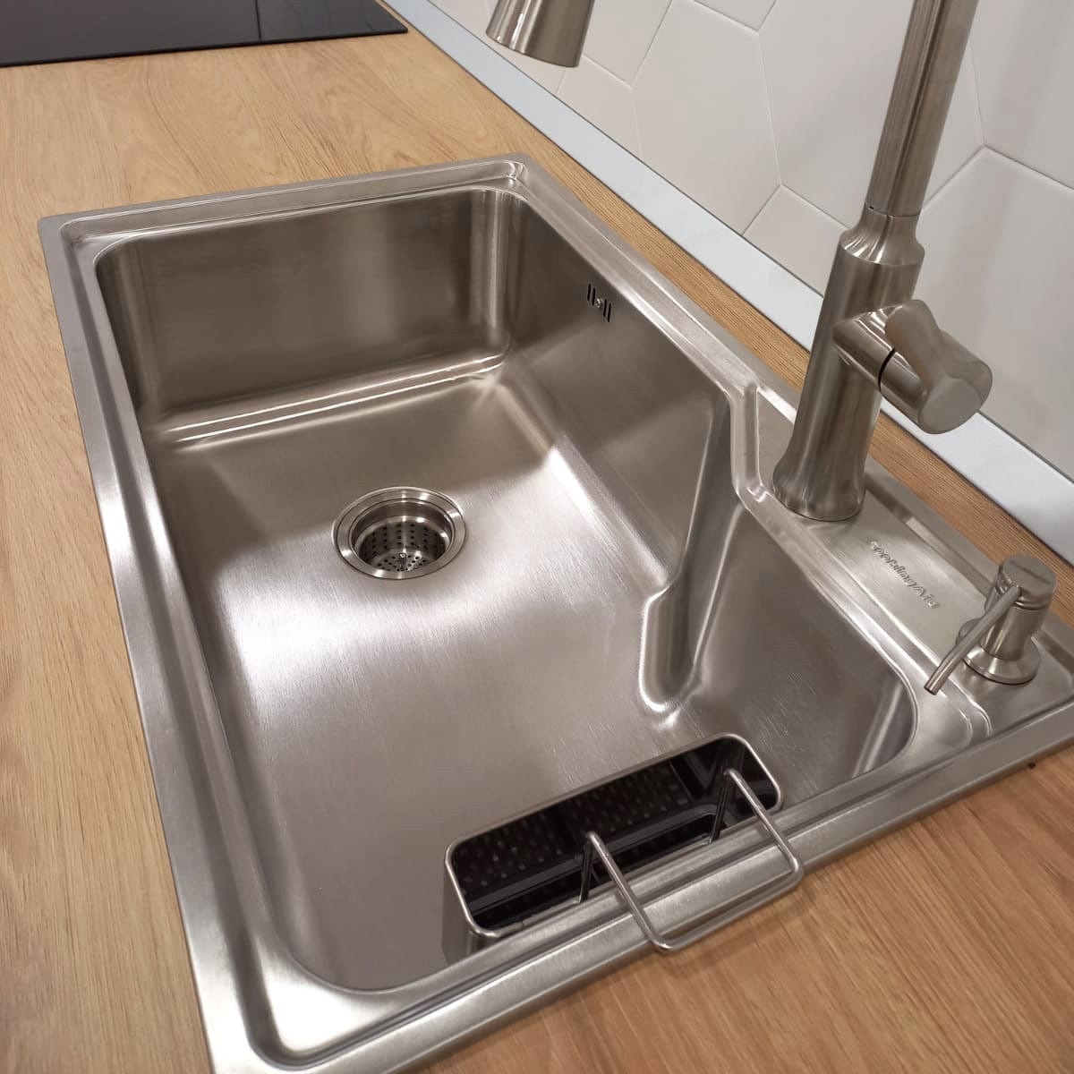 Suport inox pentru burete si accesorii curatare chiuveta, cod: 6035